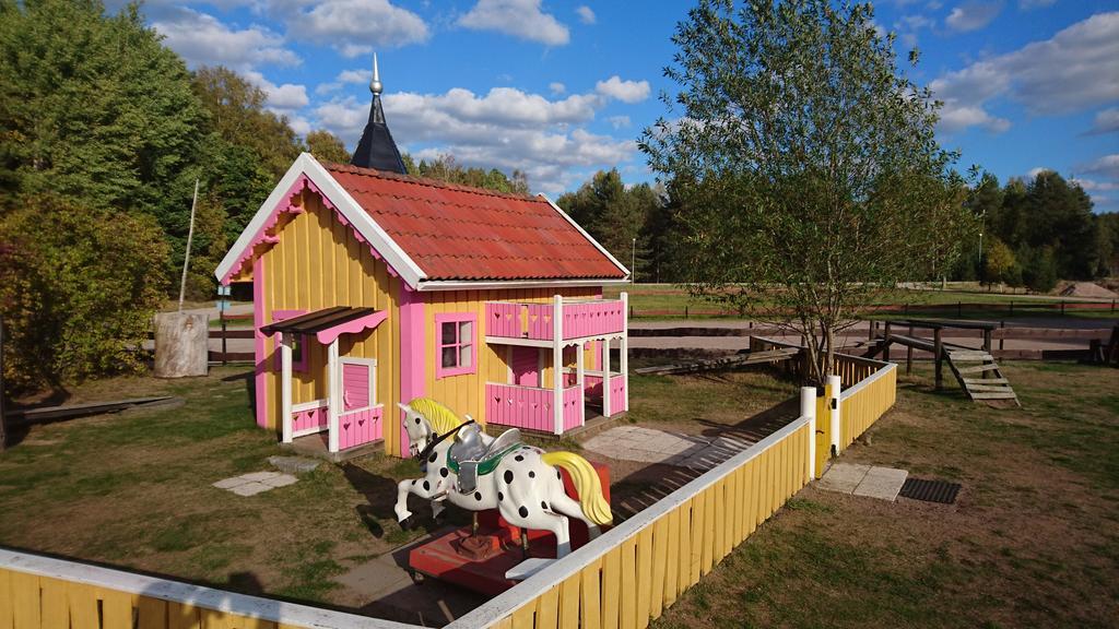 Smalandsbyn I Vimmerby Exterior foto